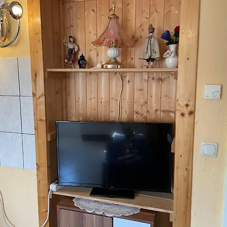 Old Huesung - Muz326 By Interhome