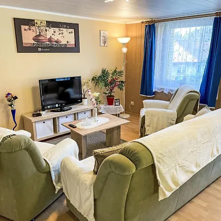 Apartment Old Huesung - Muz326 By Interhome