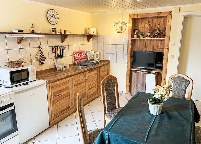 Old Huesung - Muz326 By Interhome